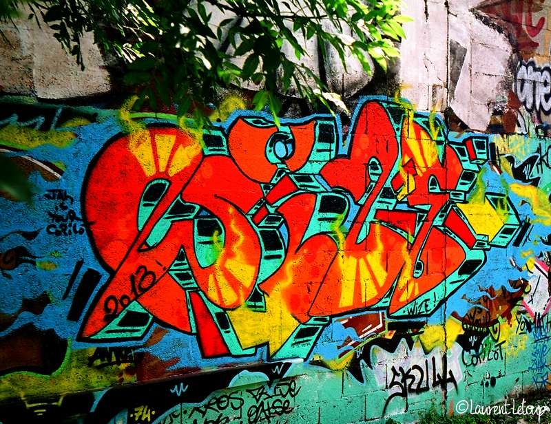 Graffitis et tags 800x617 Graffitis & Art de rue Galerie Laurent